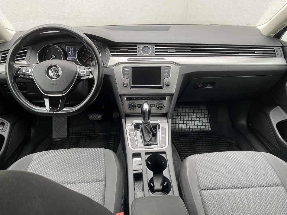 Volkswagen Passat 2.0 TDi 