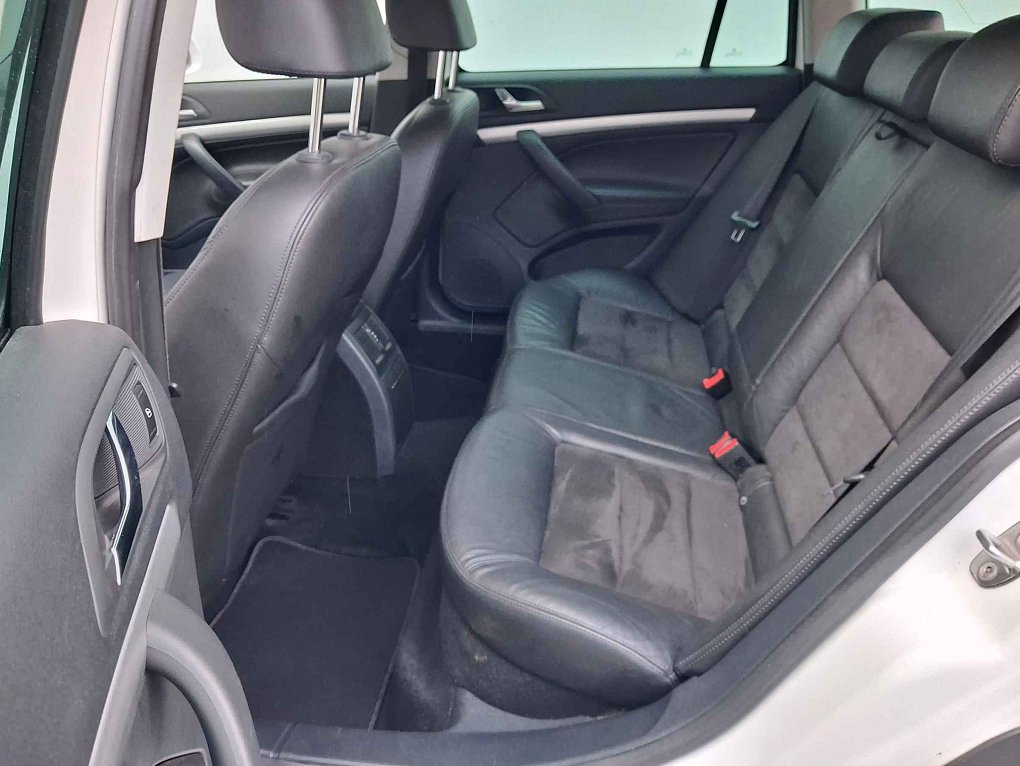 Škoda Octavia II 2.0 TDi Scout 4x4
