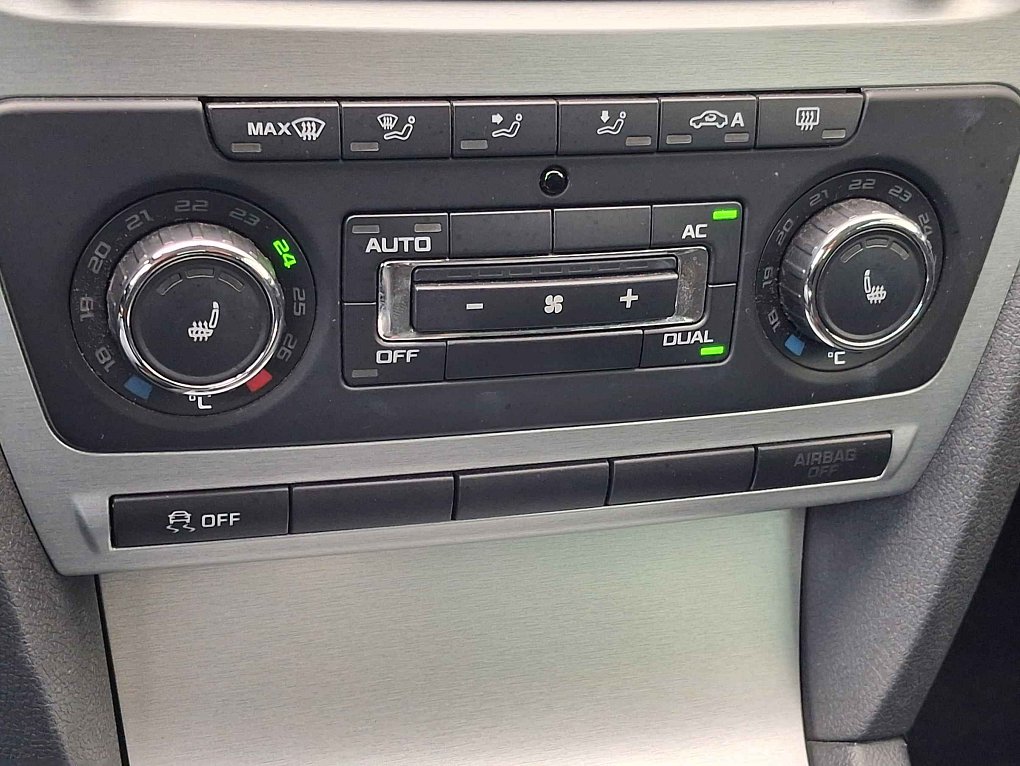 Škoda Octavia II 2.0 TDi Scout 4x4