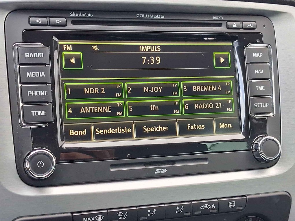 Škoda Octavia II 2.0 TDi Scout 4x4