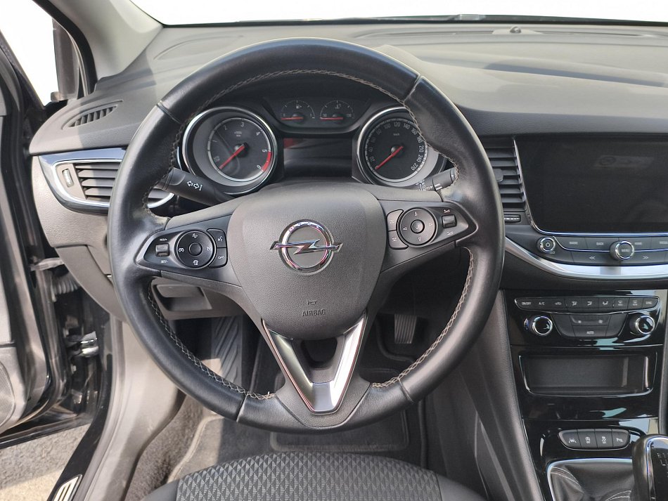 Opel Astra 1.6 CDTi Innovation