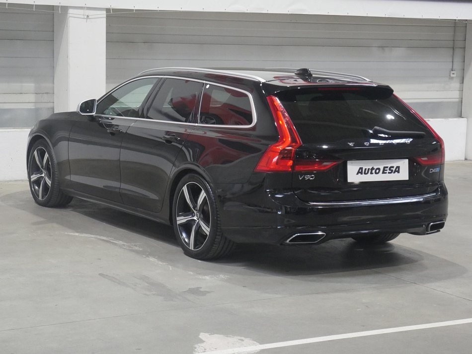 Volvo V90 2.0D4 