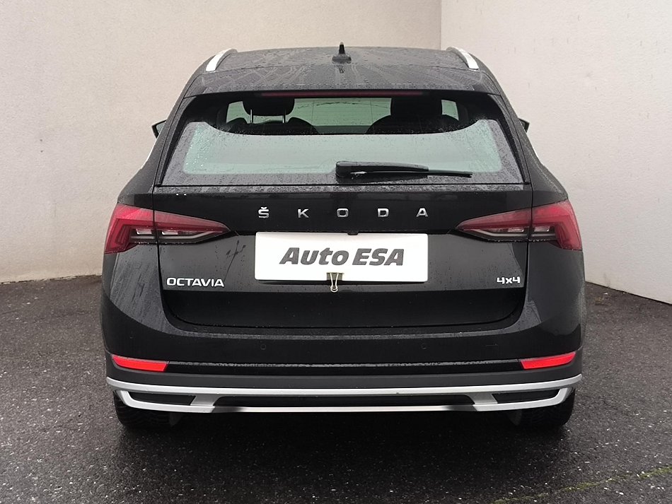 Škoda Octavia IV 2.0 TDi Scout 4X4
