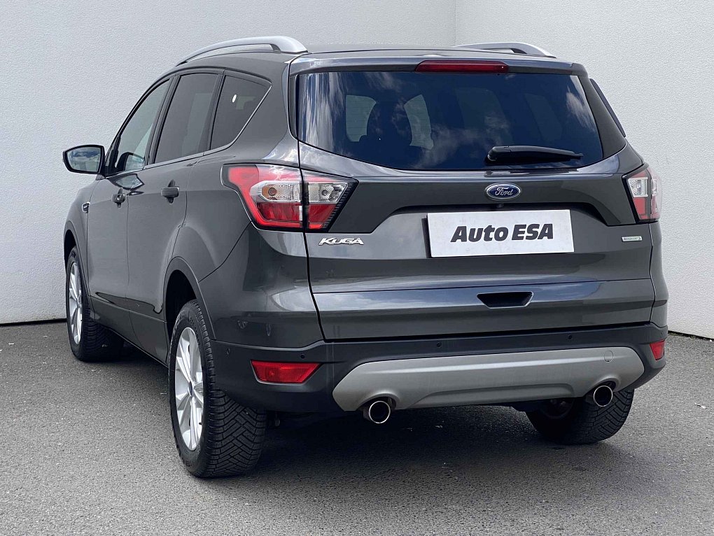 Ford Kuga 1.5 EB Titanium