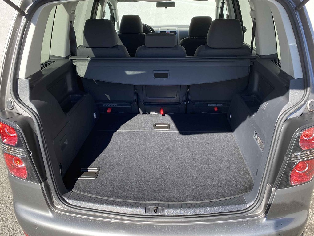 Volkswagen Touran 1.6i Freestyle