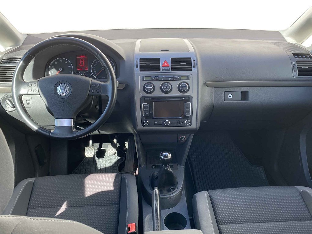 Volkswagen Touran 1.6i Freestyle