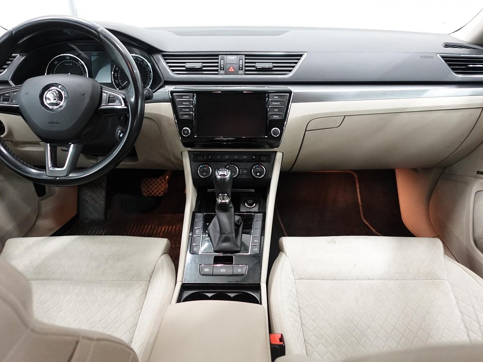 Škoda Superb III 2.0 TDi 