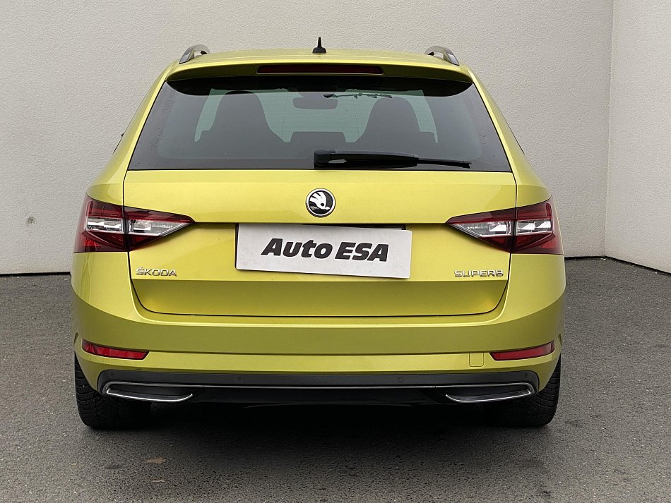 Škoda Superb III 2.0TDi SportLine