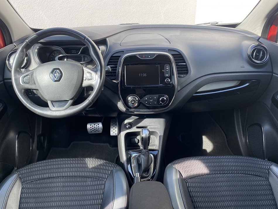 Renault Captur 1.2TCe Intense