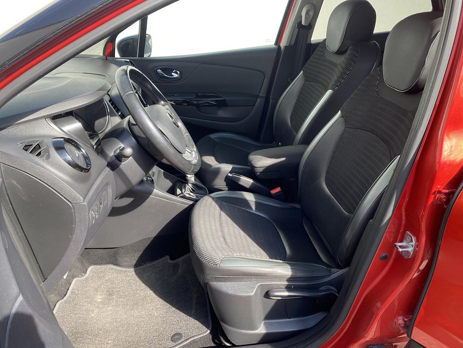 Renault Captur 1.2TCe Intense