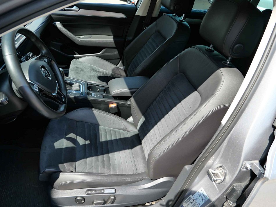 Volkswagen Passat 2.0 TDi 