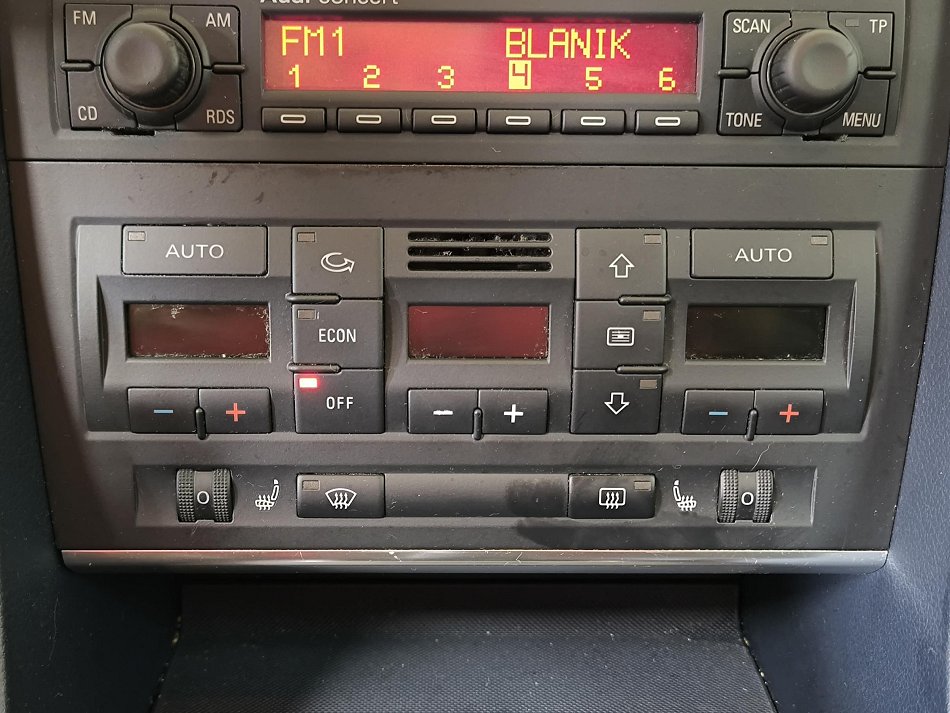 Audi A4 1.6i 