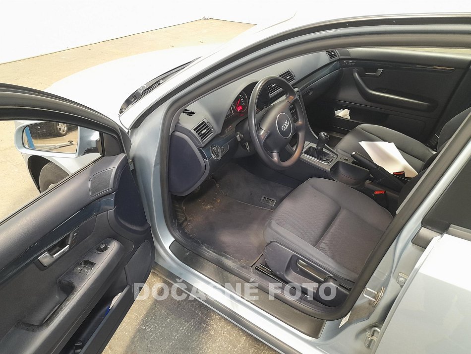 Audi A4 1.6 