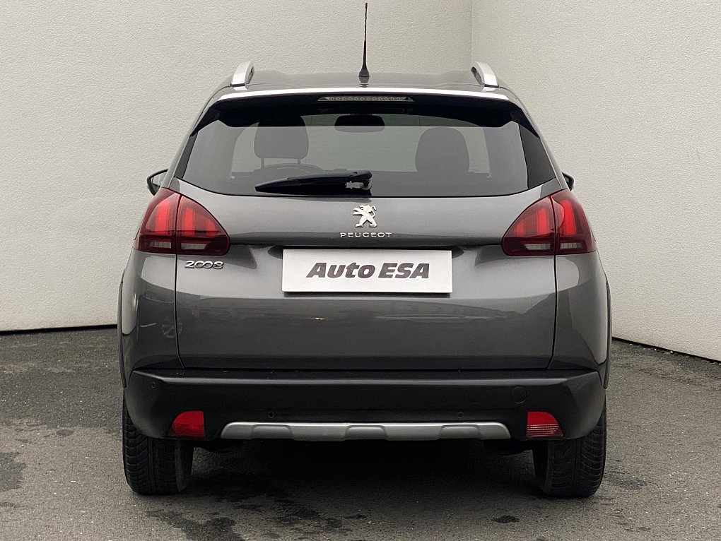 Peugeot 2008 1.2PT Allure