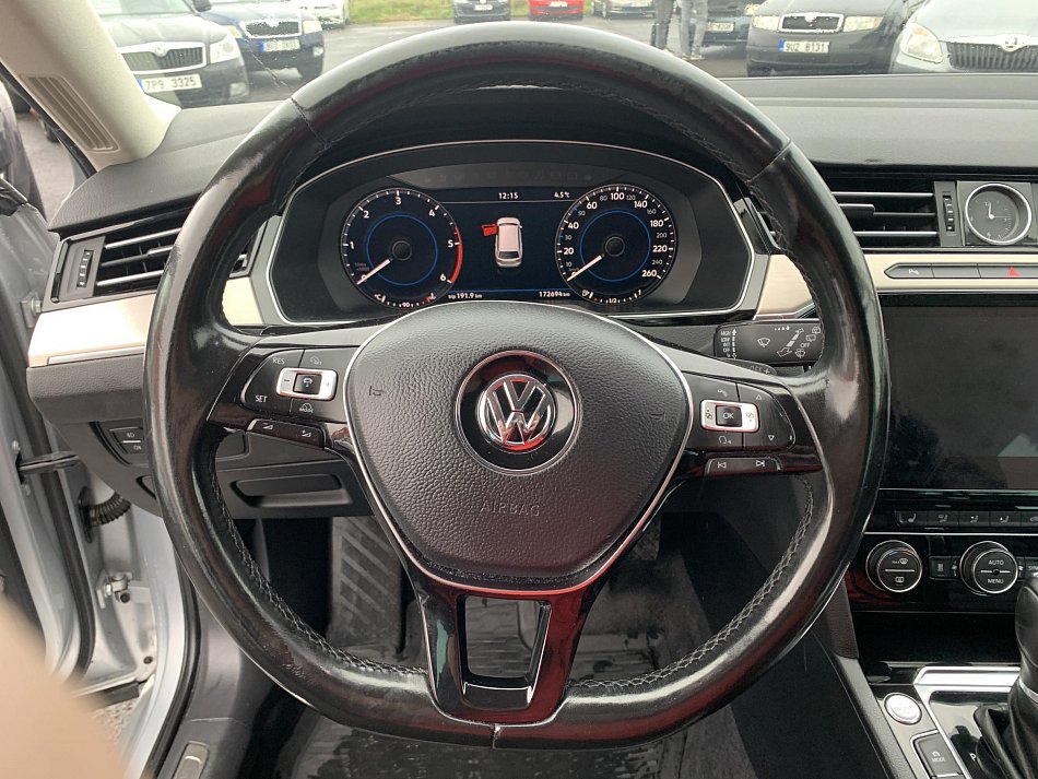 Volkswagen Passat 2.0 TDi 