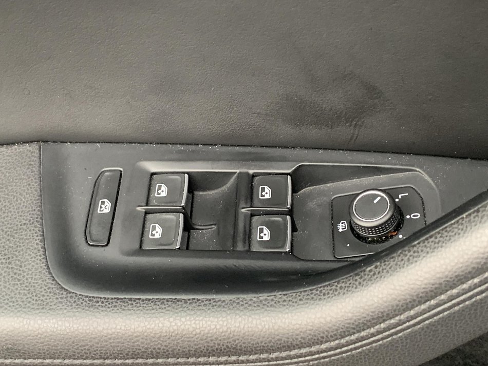 Volkswagen Passat 2.0 TDi 