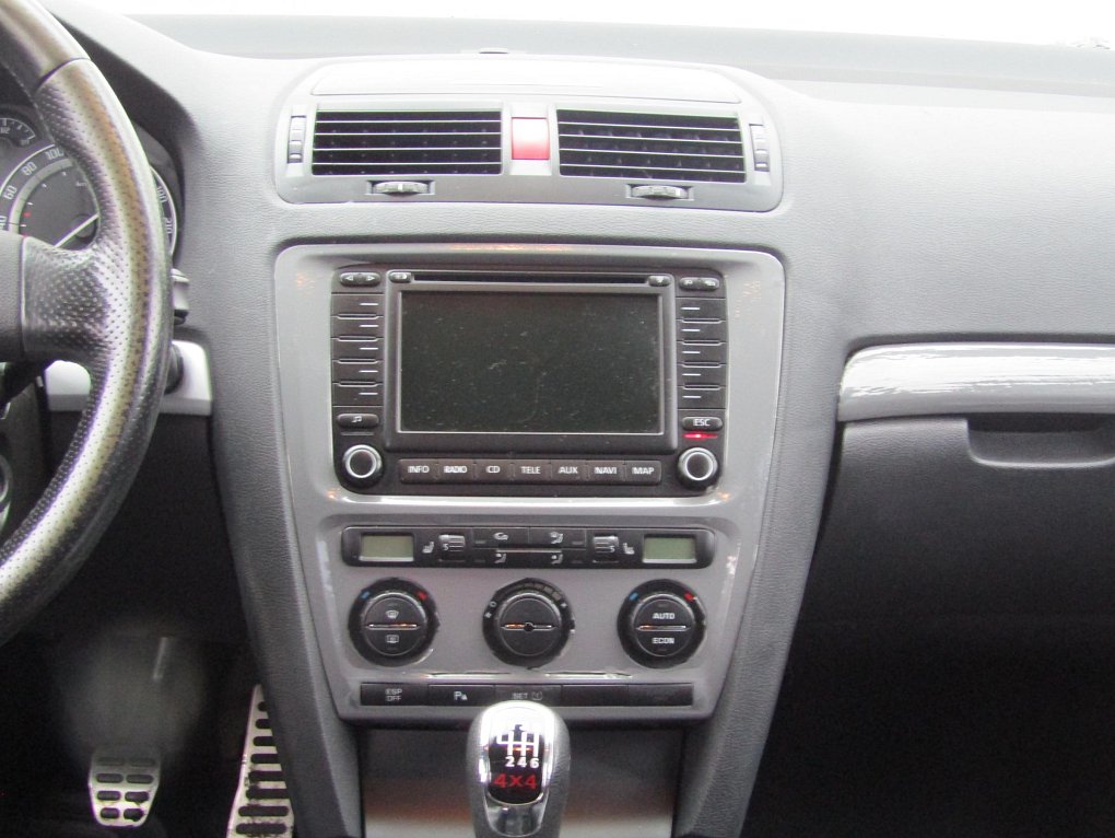 Škoda Octavia II 2.0 TDi RS