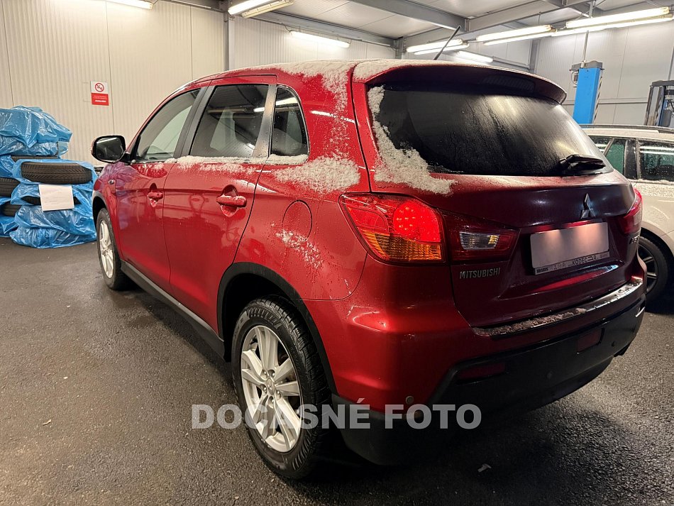 Mitsubishi ASX 1.8 DI-D 
