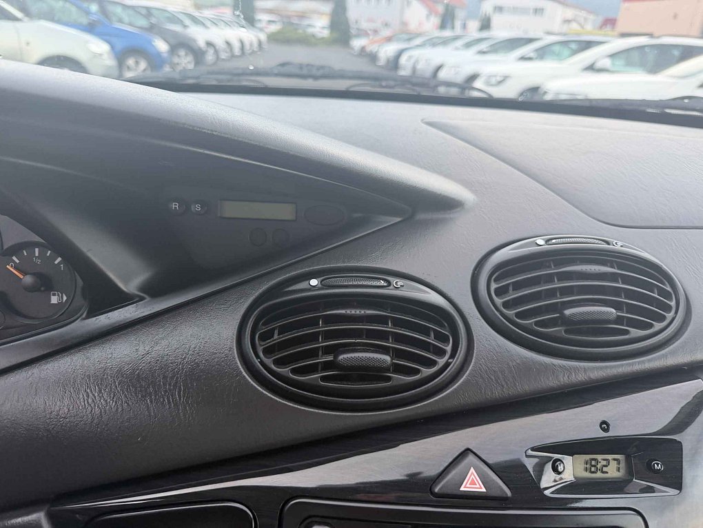 Ford Focus 1.6 16V 