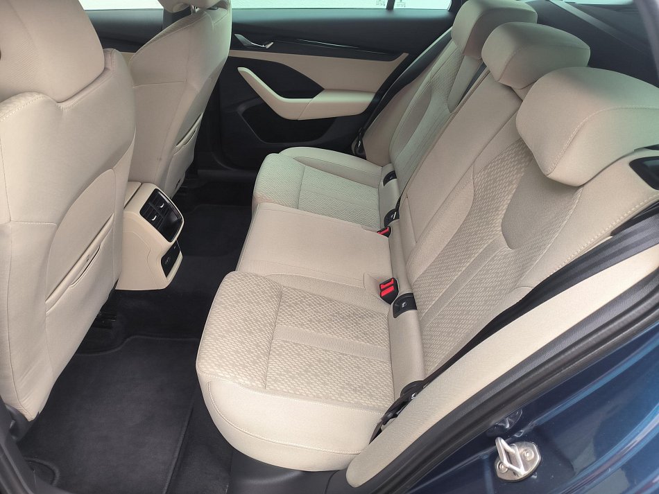 Škoda Octavia IV 2.0 TDi Style