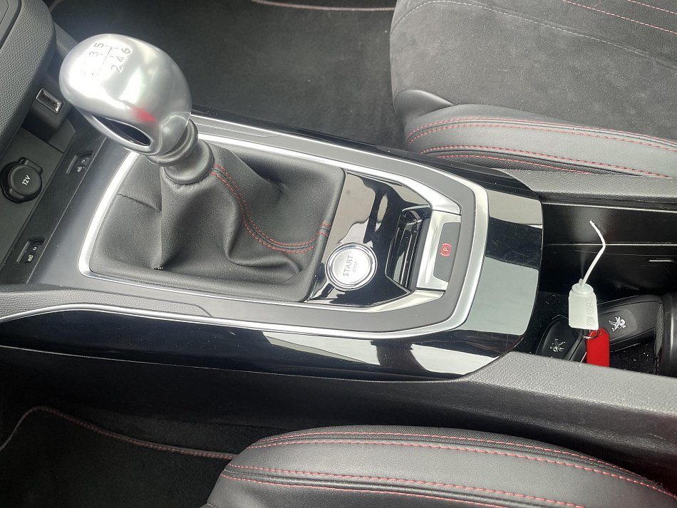 Peugeot 308 1.2 PT GT Line