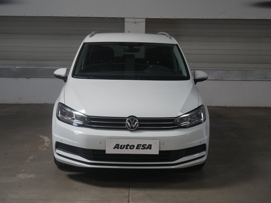 Volkswagen Touran 1.5 TSi 
