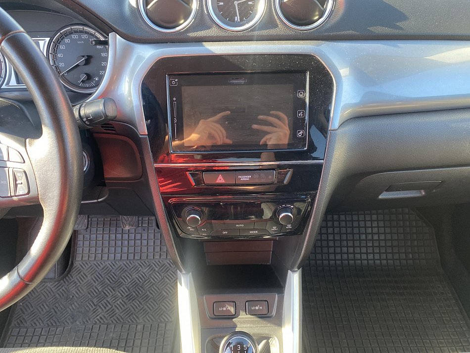 Suzuki Vitara 1.6VVT Elegance