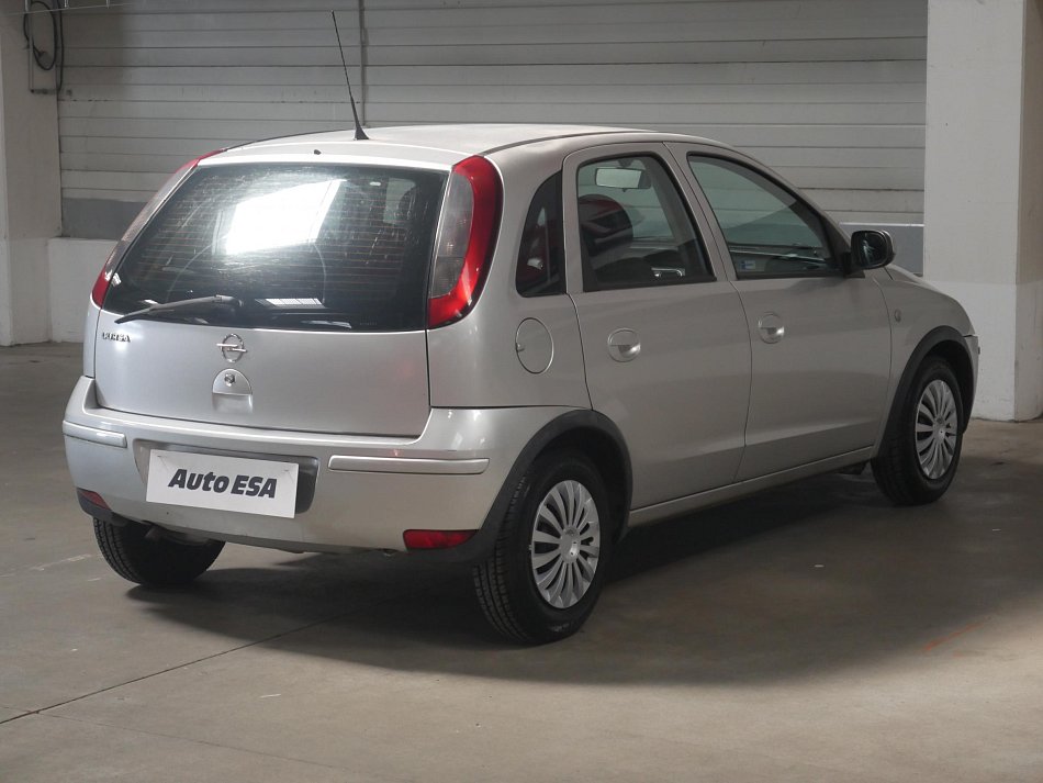 Opel Corsa 1.0 i 