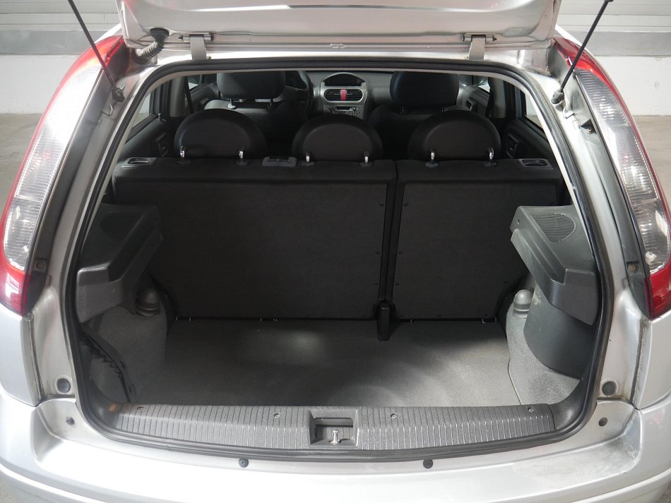Opel Corsa 1.0 i 