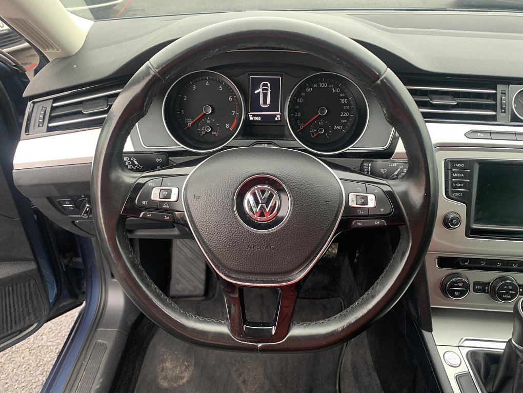 Volkswagen Passat 1.4TSi Comfortline