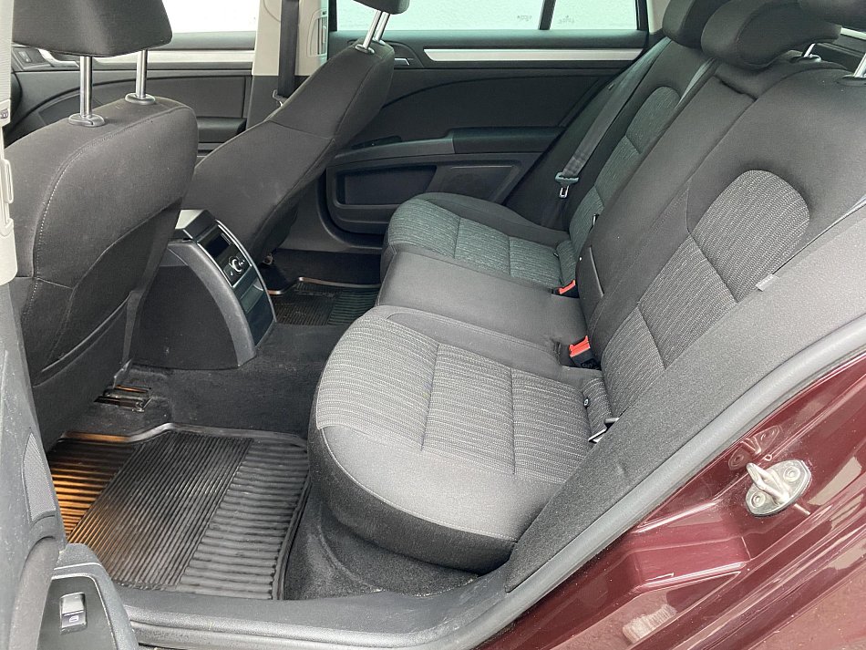 Škoda Superb II 2.0 TDi Elegance