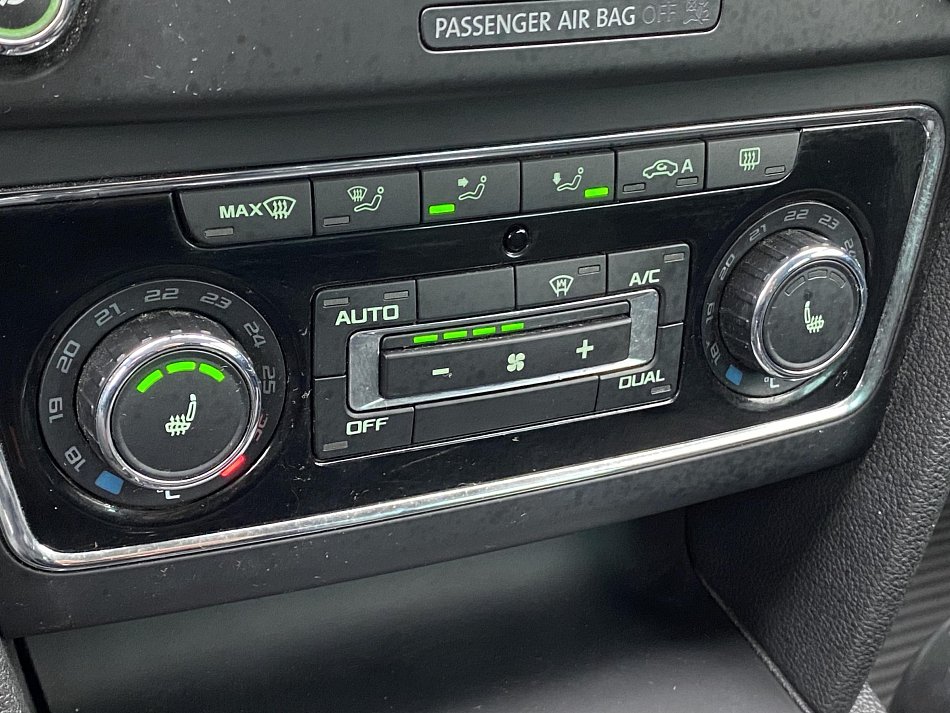 Škoda Superb II 2.0 TDi Elegance