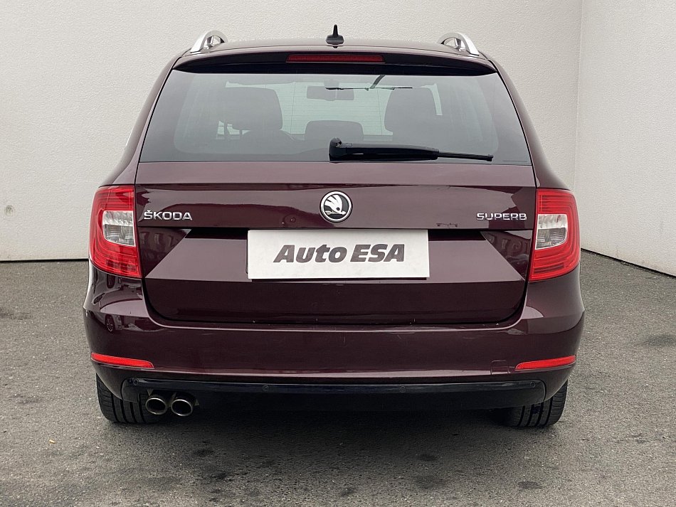 Škoda Superb II 2.0 TDi Elegance