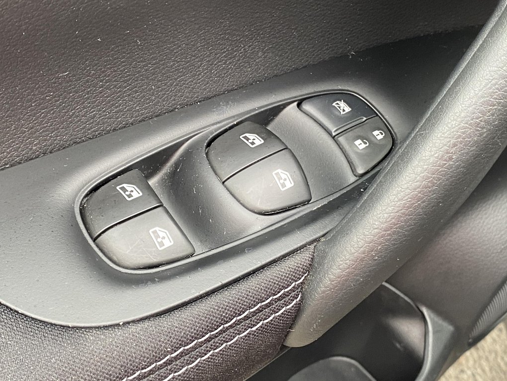 Peugeot 5008 1.2PT Allure