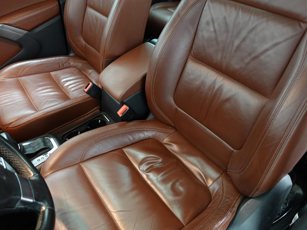 Volkswagen Tiguan 2.0TSi  4x4