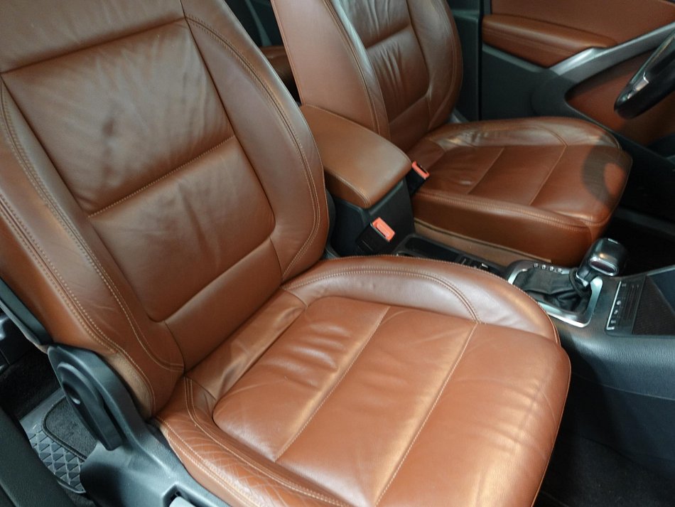 Volkswagen Tiguan 2.0TSi  4x4