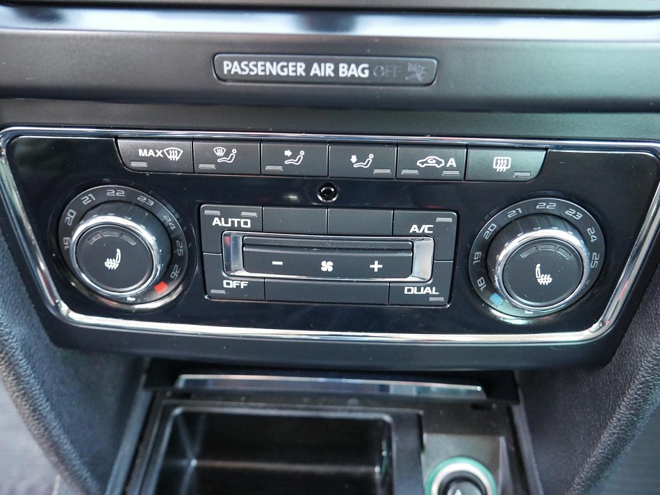 Škoda Superb II 2.0 TDi Ambition