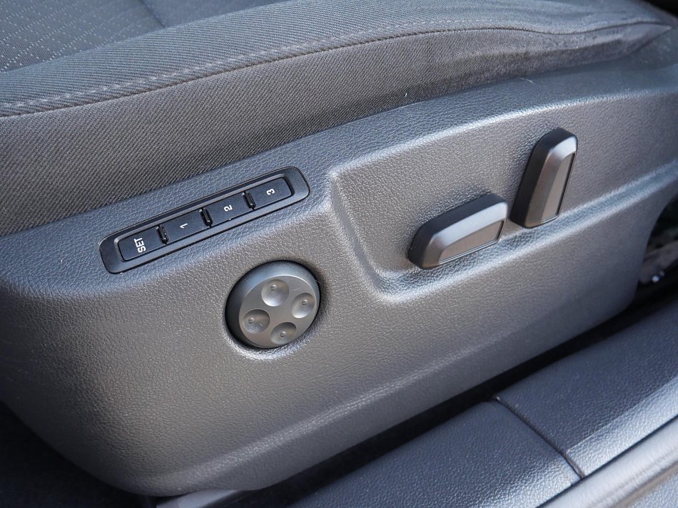 Škoda Superb II 2.0 TDi Ambition