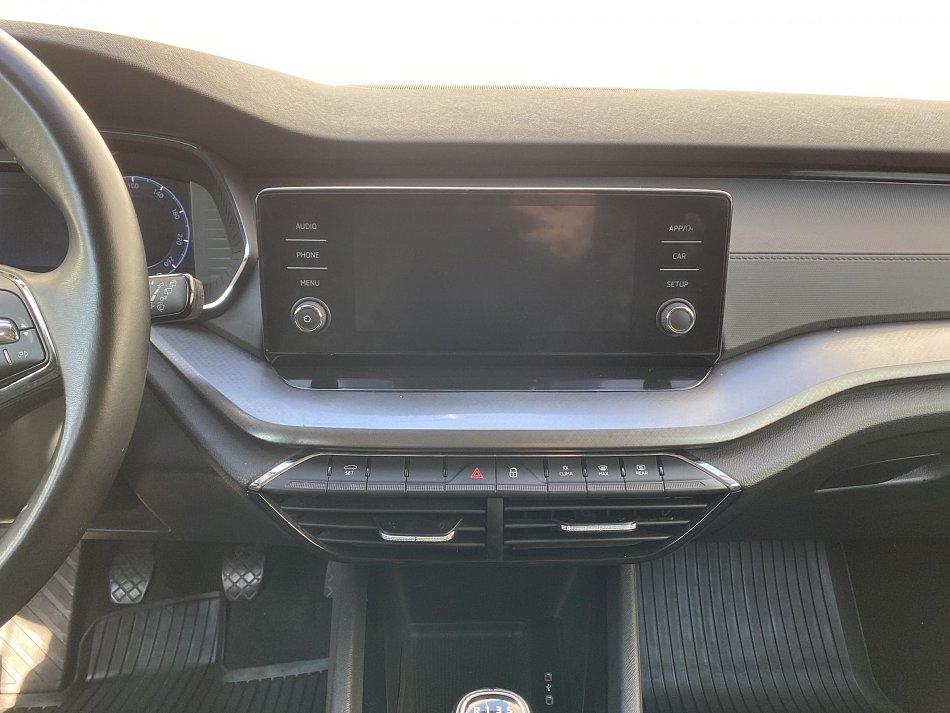 Škoda Octavia IV 1.5 TSi Ambition