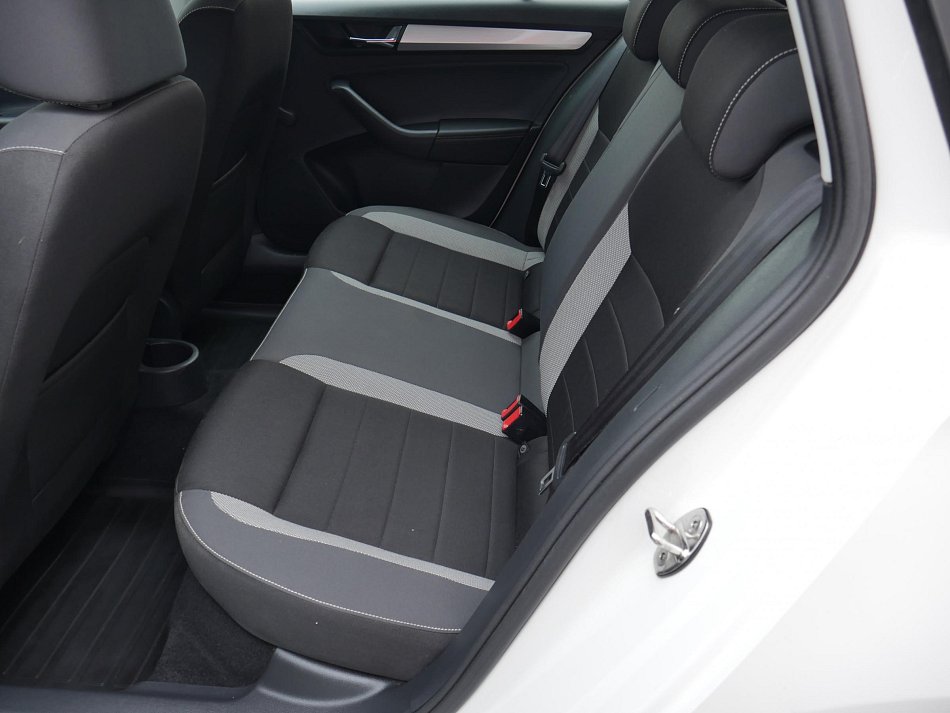 Škoda Rapid 1.0 TSi Ambition