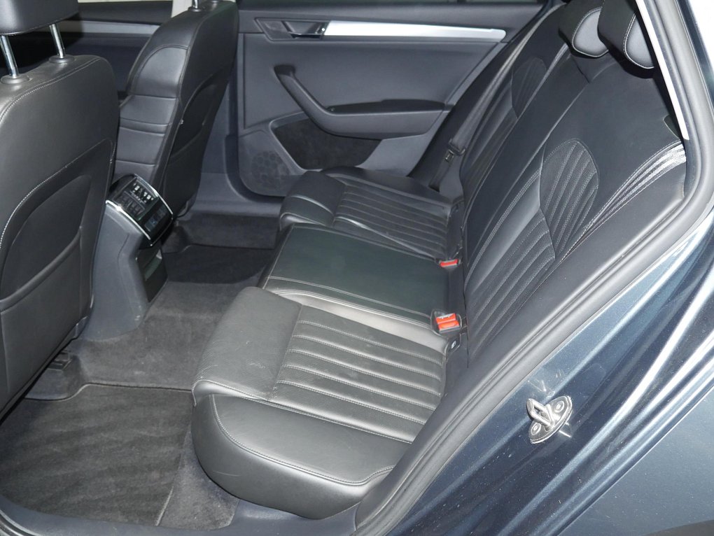 Škoda Superb III 2.0 TDi 