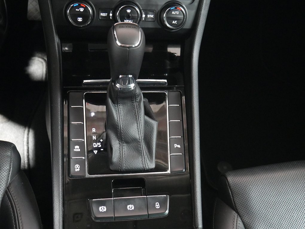 Škoda Superb III 2.0 TDi 