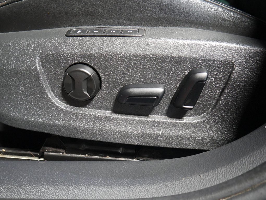 Škoda Superb III 2.0 TDi 