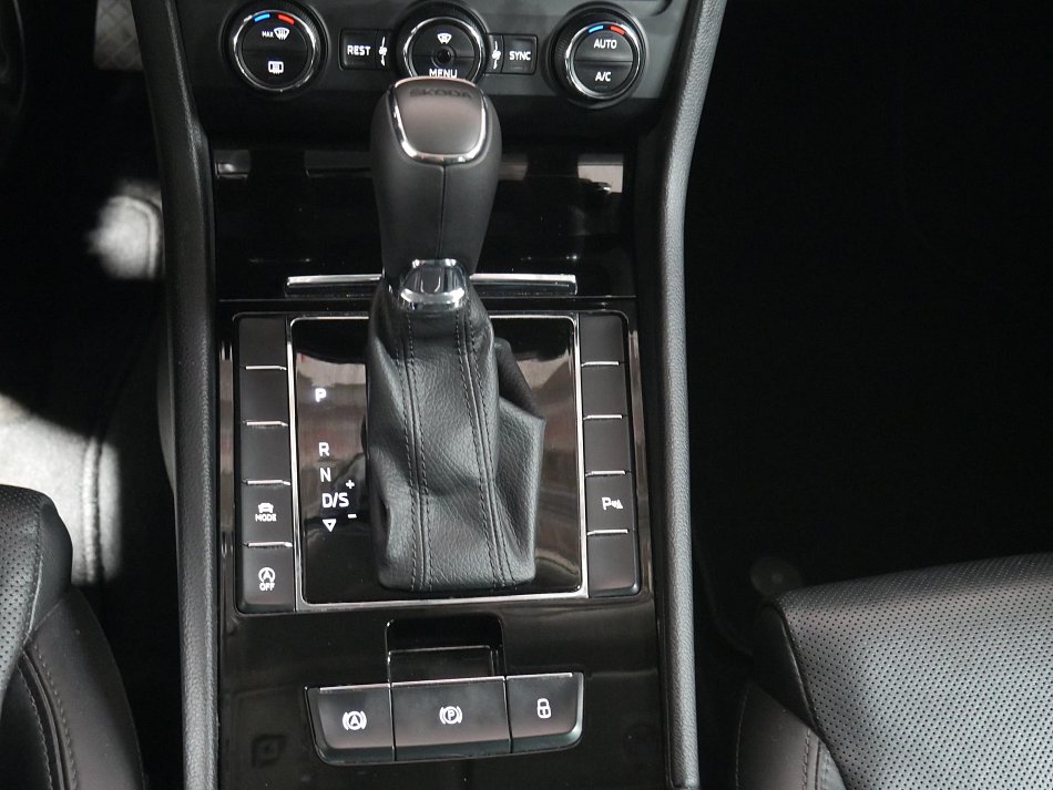 Škoda Superb III 2.0 TDi 