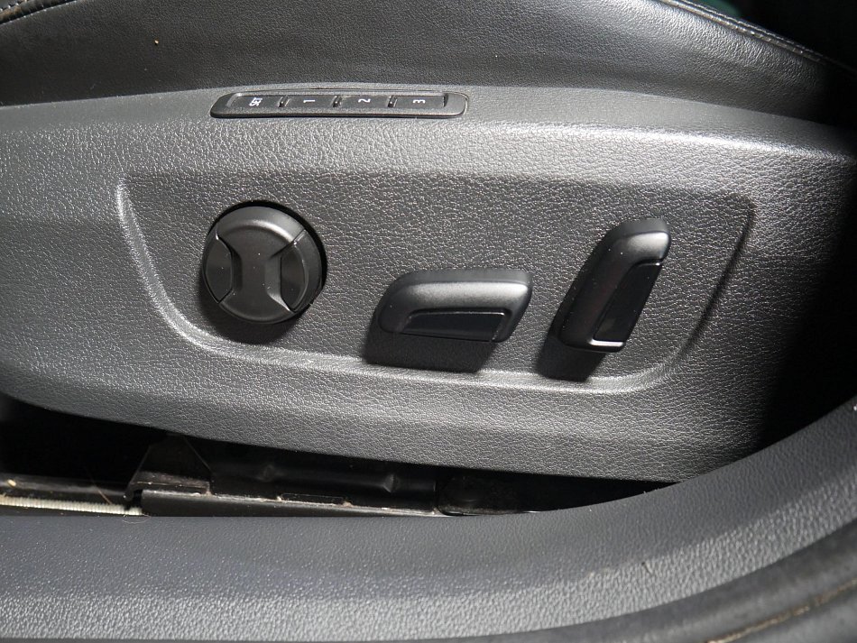 Škoda Superb III 2.0 TDi 