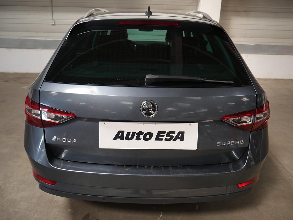 Škoda Superb III 2.0 TDi 