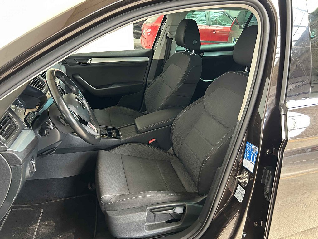 Škoda Superb III 2.0 TDi Ambition