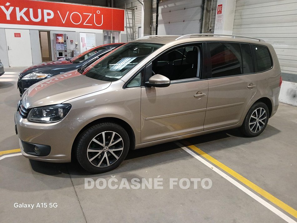 Volkswagen Touran 1.6 TDi 