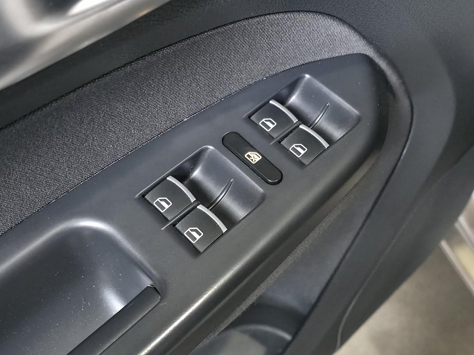 Volkswagen Touran 1.6 TDi 