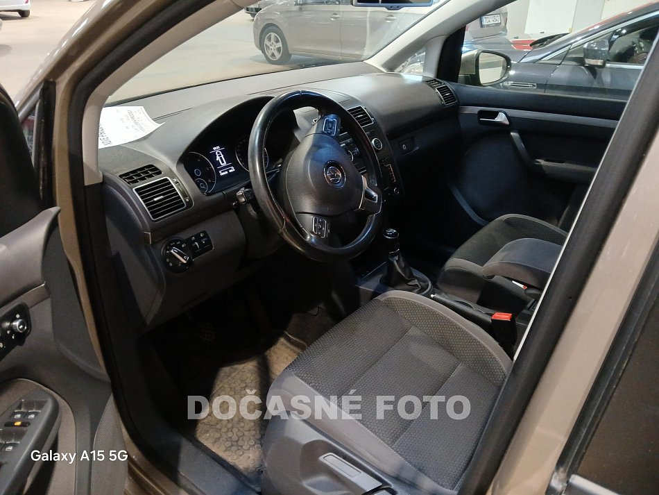 Volkswagen Touran 1.6 TDi 
